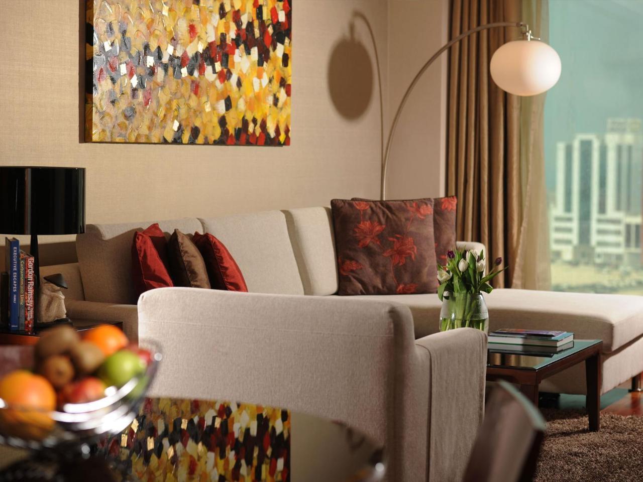 Fraser Suites Seef Bahrain Manama Eksteriør bilde A living room